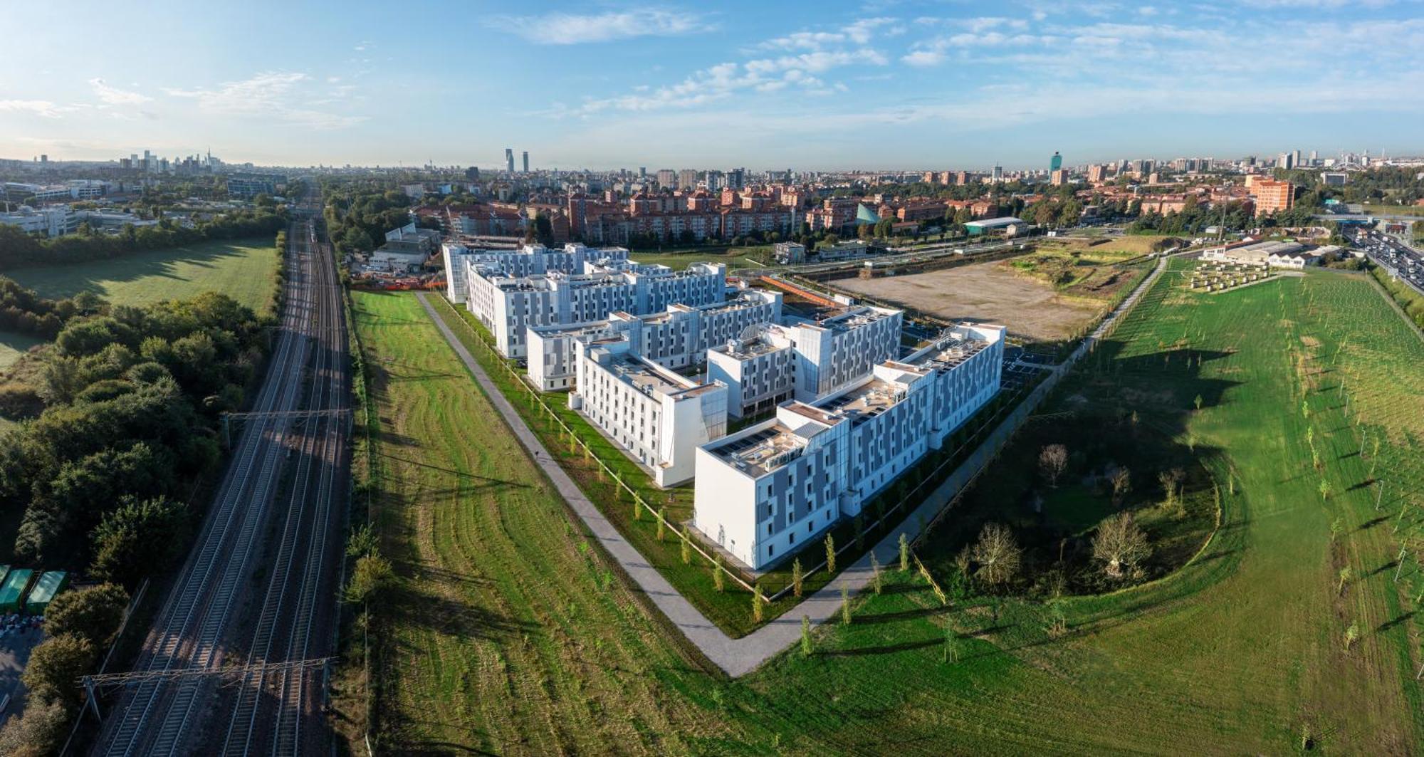 Cx Milan Nom Hostel ภายนอก รูปภาพ