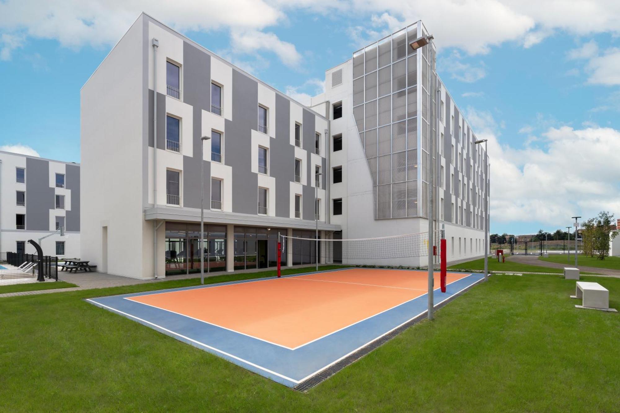 Cx Milan Nom Hostel ภายนอก รูปภาพ