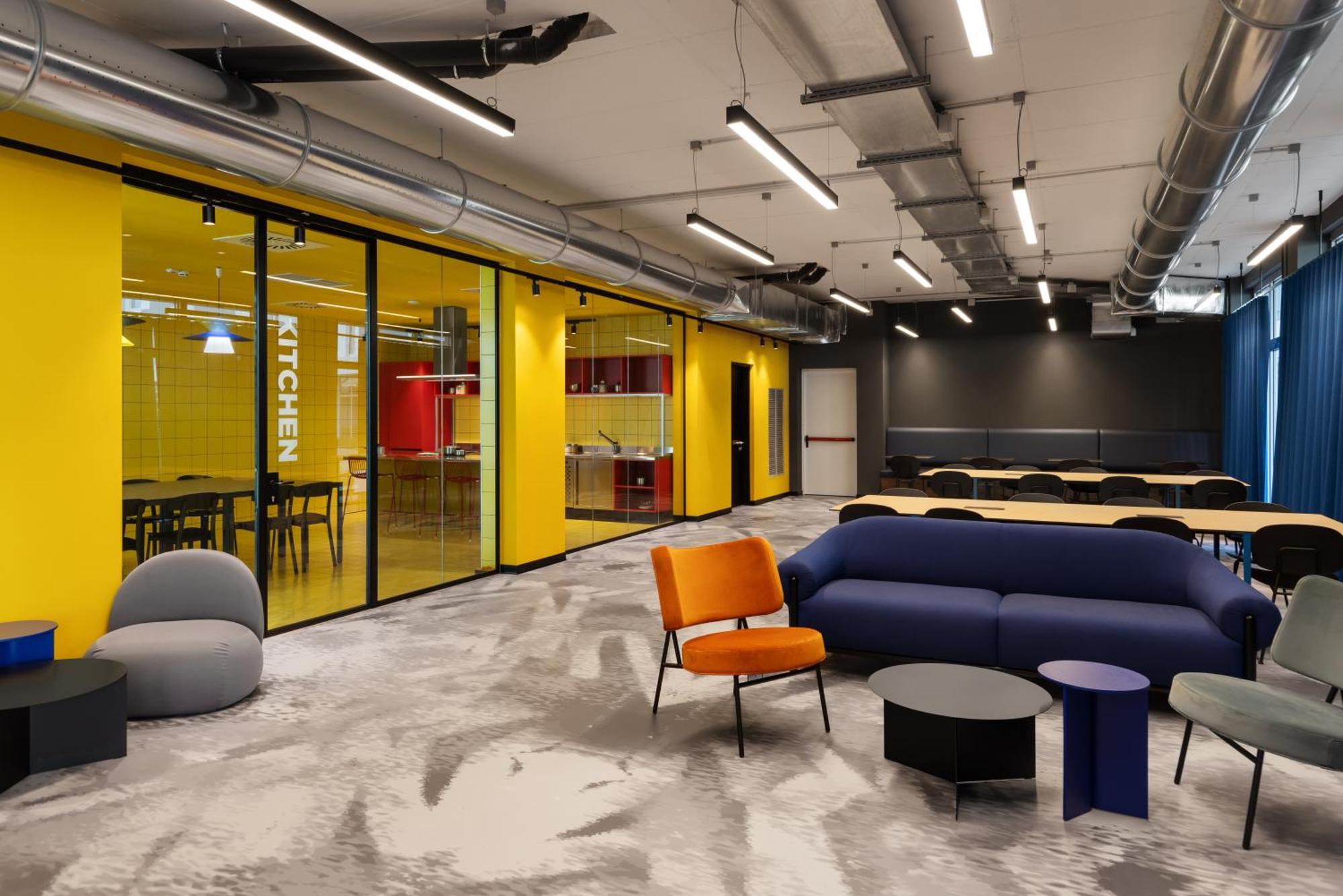 Cx Milan Nom Hostel ภายนอก รูปภาพ
